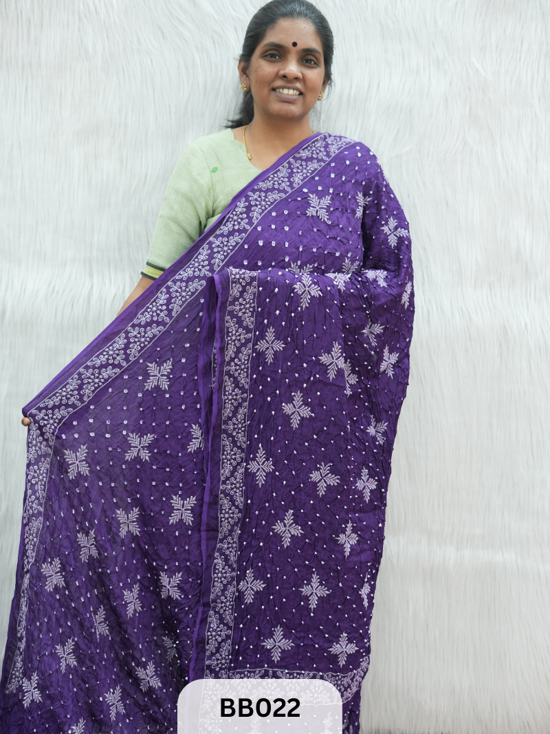 Semi Gaji Bandhani Saree with Lagdi patta